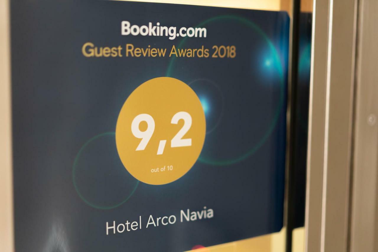Hotel Arco Navia Exterior foto